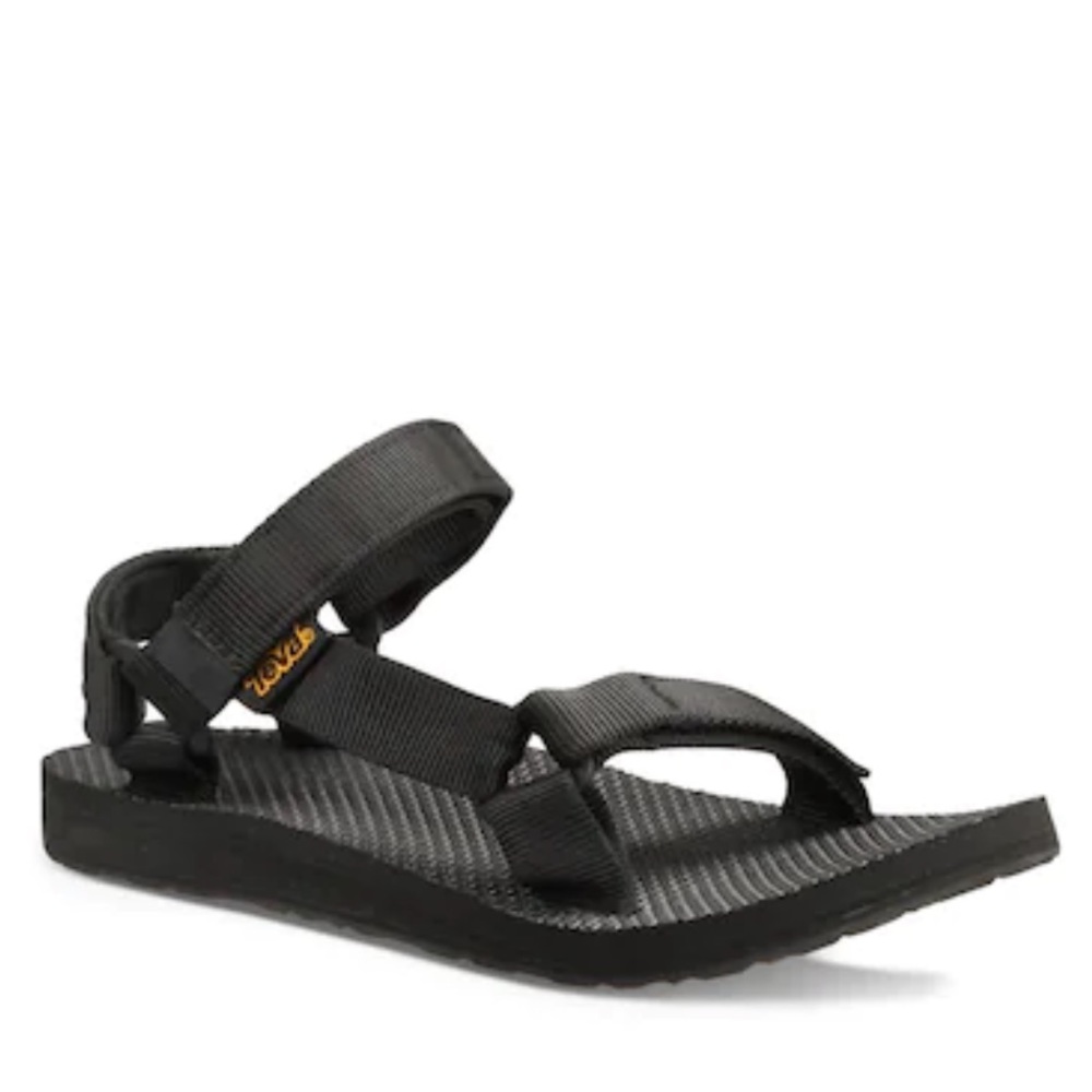 Black Original Universal Tevas; size 7